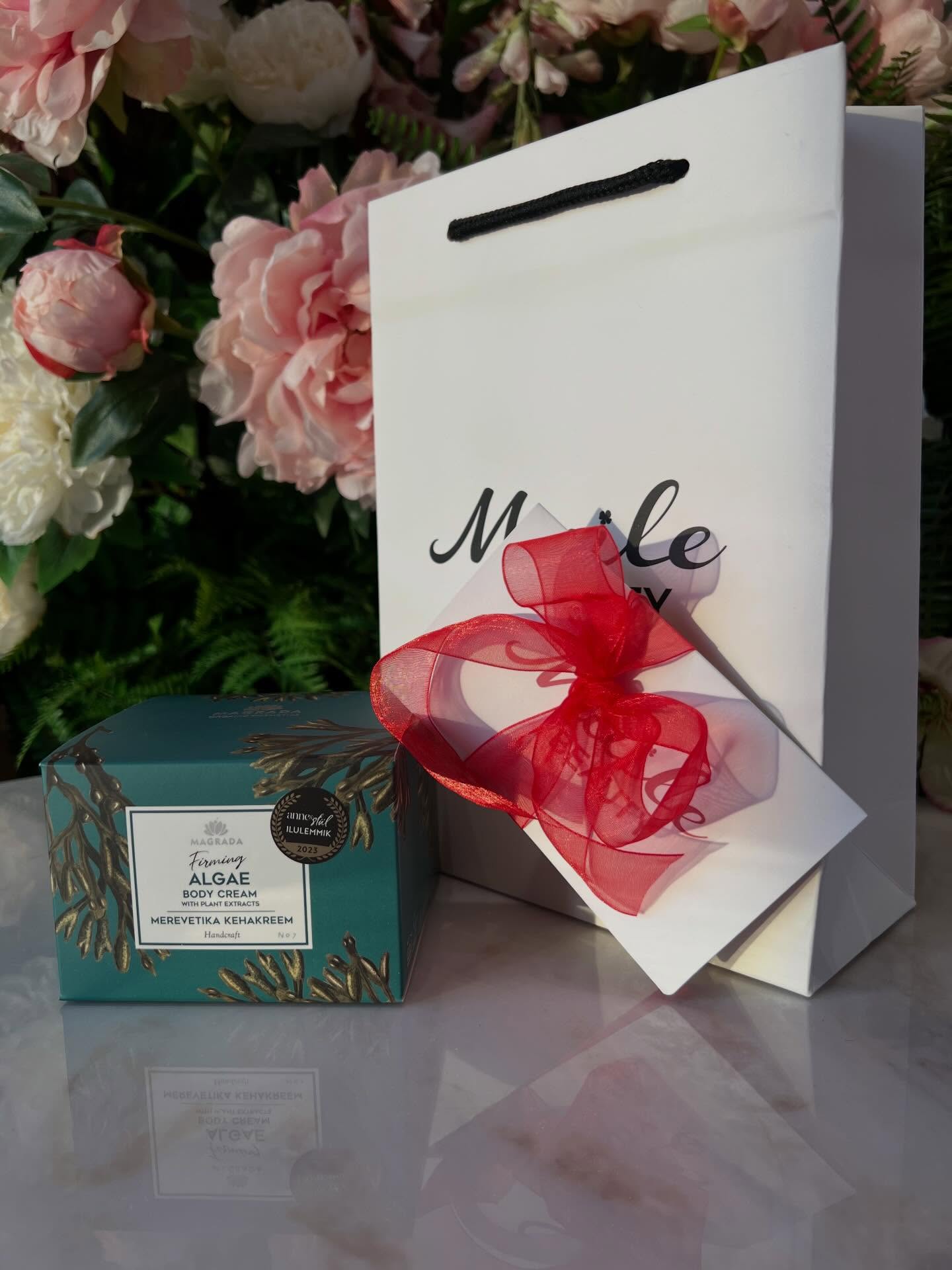 Facebooki auhinnamäng